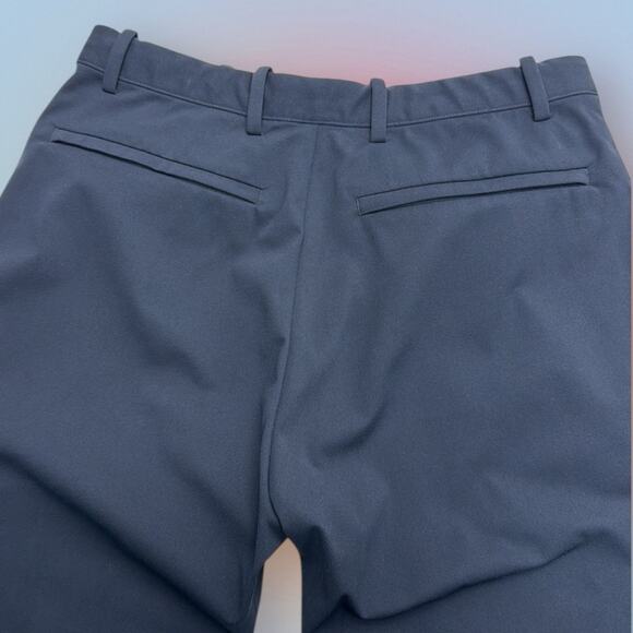 UNIQLO Women’s Medium Navy Blue Navy Pant - Picture 3 of 4